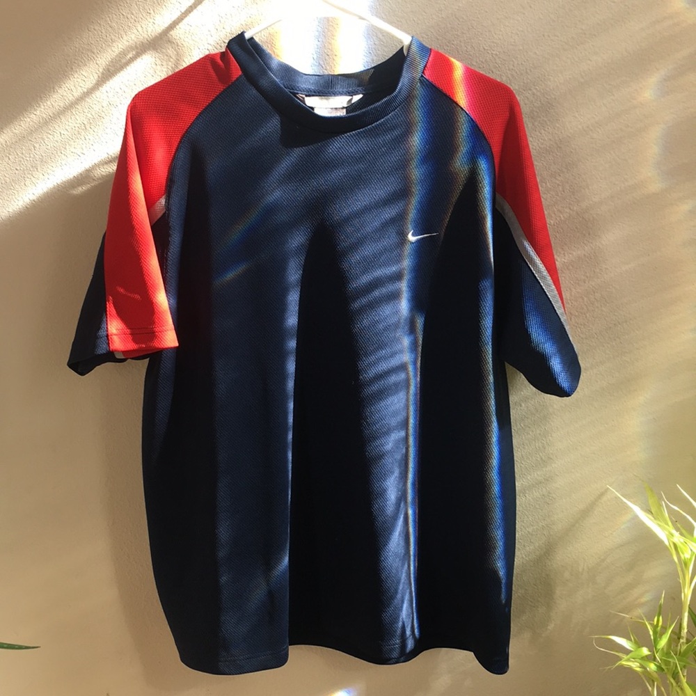 Retro Nike oversized shirt